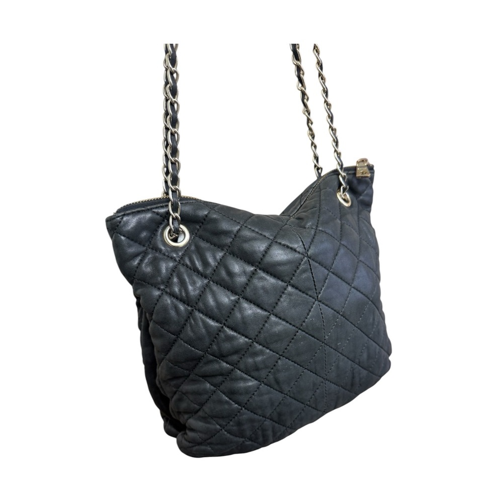 DKNY Quilted Black Leather Chain Strap Shoulder Bag - Picture 4 of 11
